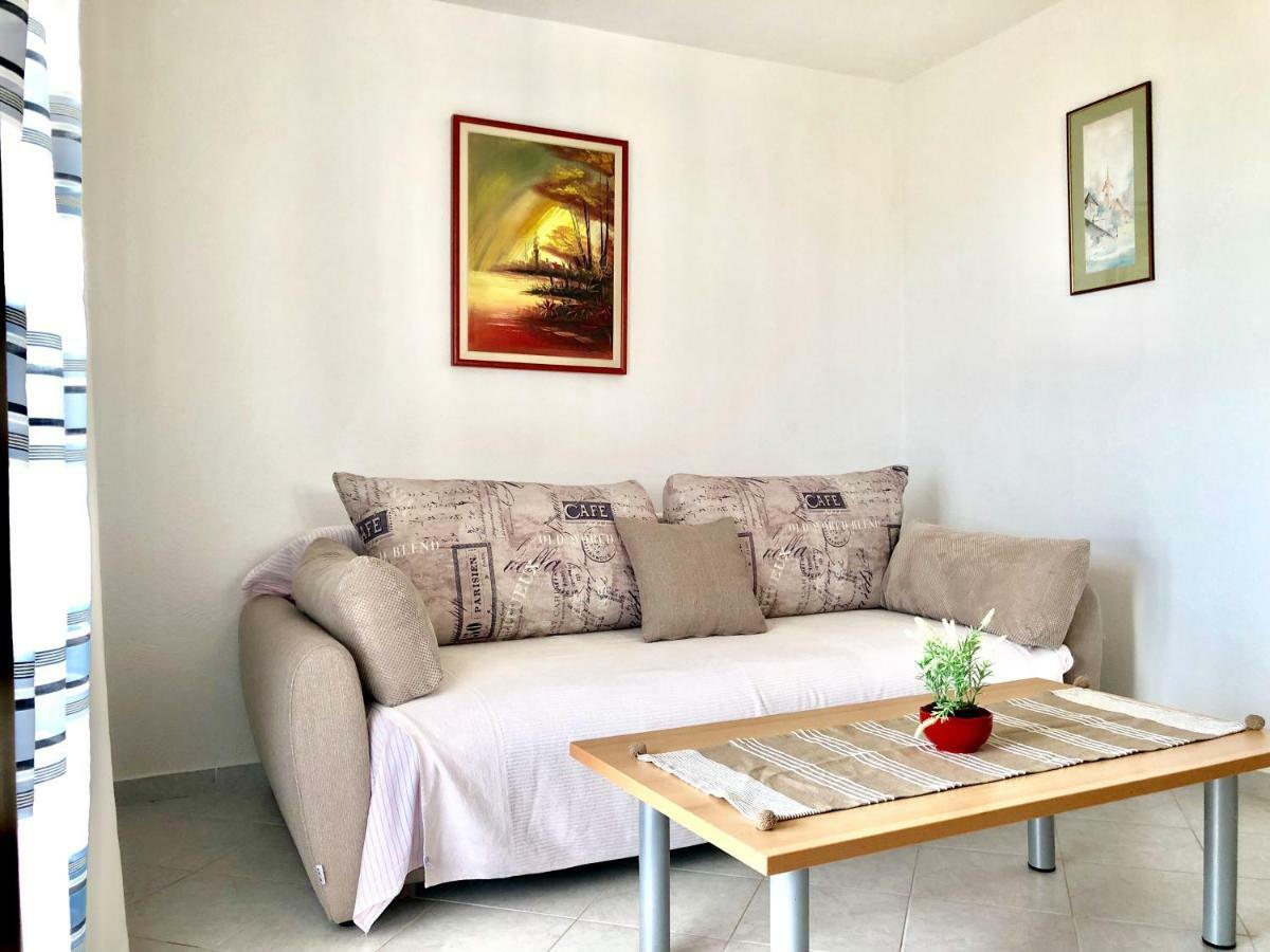 Lavender House Apartment Maslenica Exterior photo